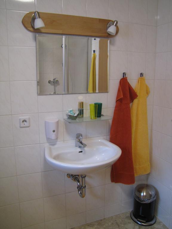 Ferienwohnung Stollenklause Hormersdorf  Zimmer foto