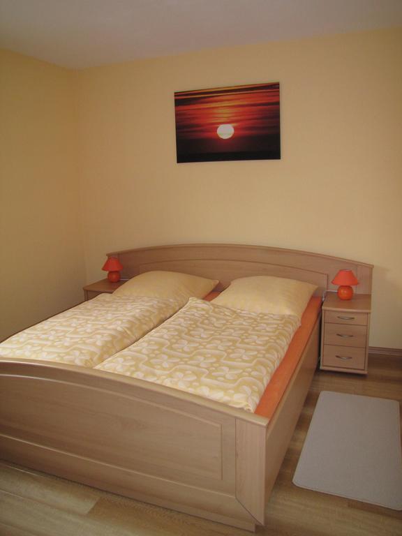 Ferienwohnung Stollenklause Hormersdorf  Zimmer foto